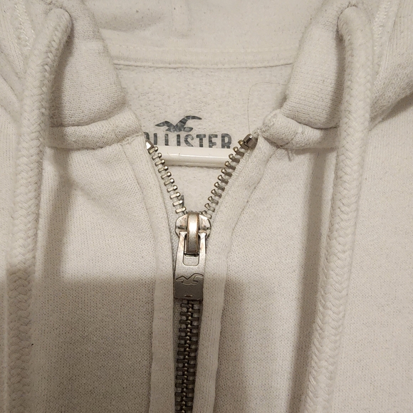 Hollister White Zip-Up Hoodie - Picture 2 of 5